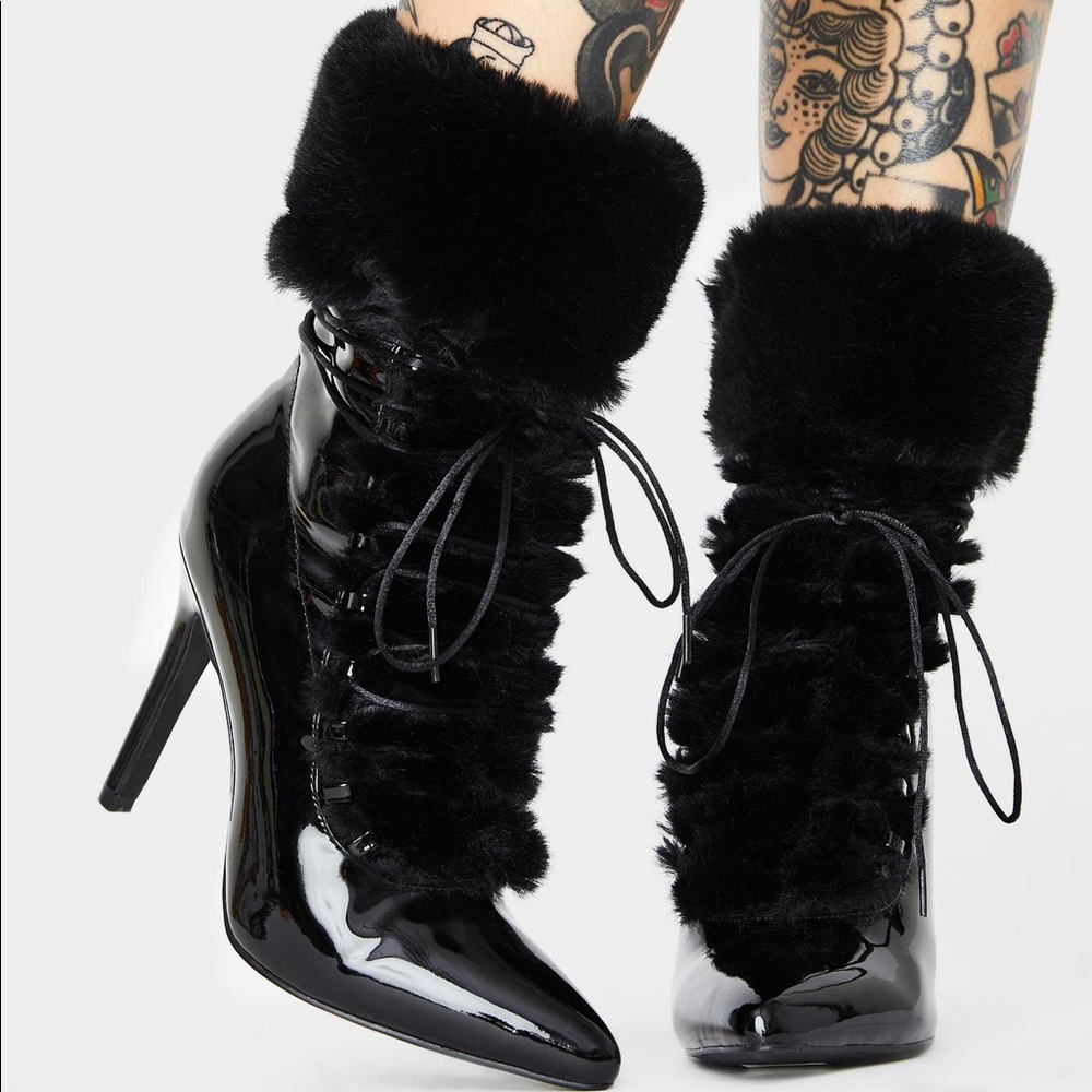 DOLLSKILL Mile High faux fur Booties
